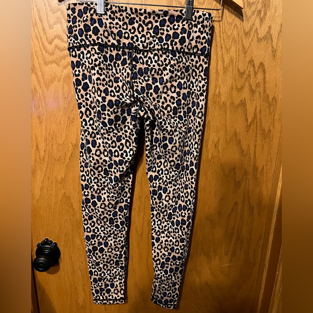 Victoria’s Secret Sport Knockout leggings size M